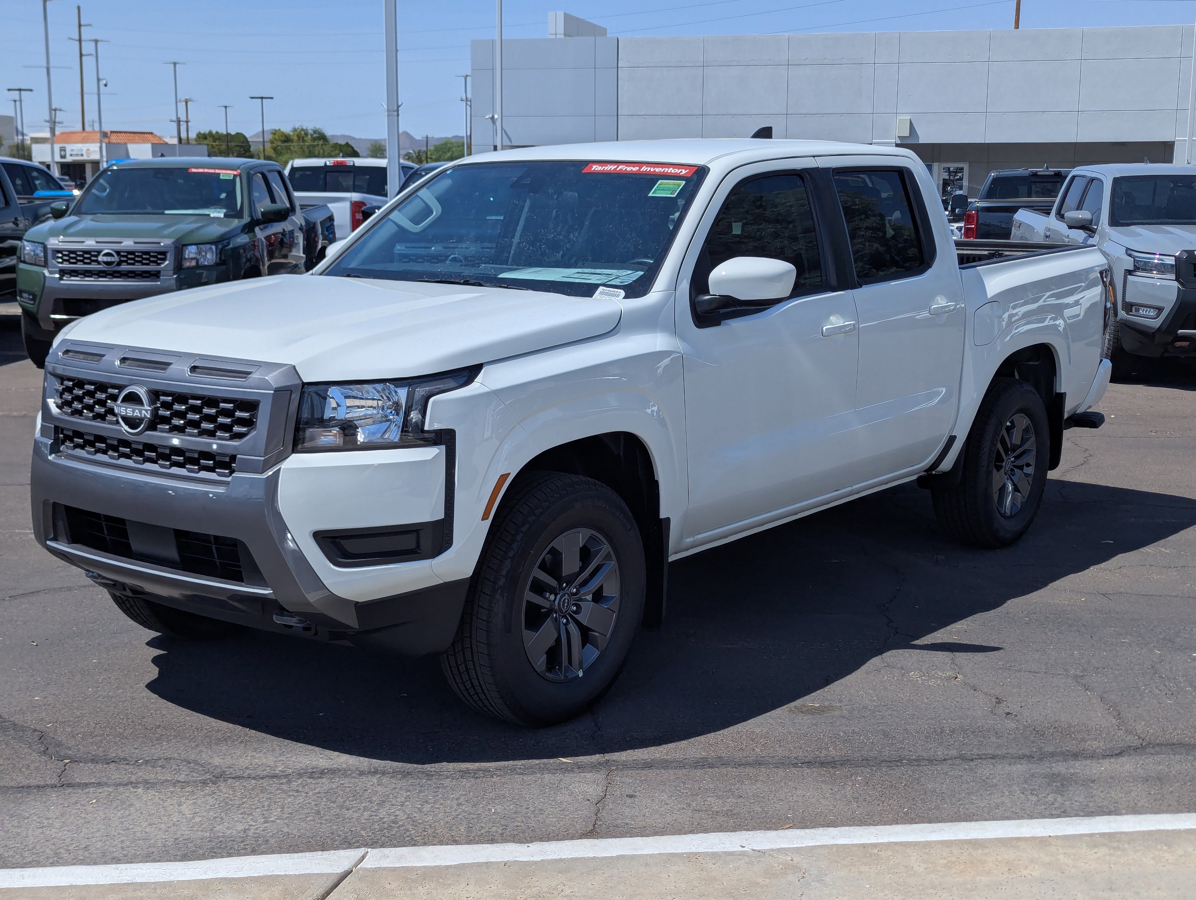 New 2025 Nissan Frontier SV image 5