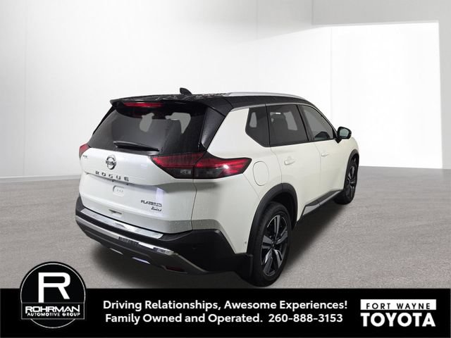 Used 2021 Nissan Rogue Platinum AWD/4WD image 6
