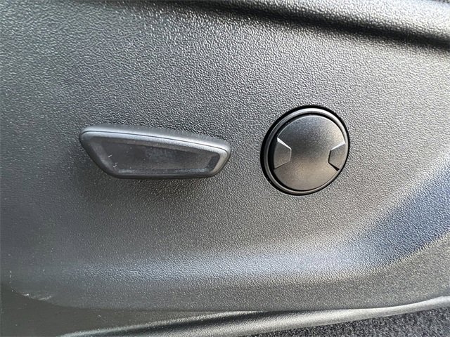 New 2025 Ford F150 Lightning XLT image 11