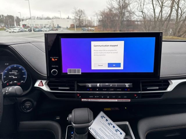 New 2026 Toyota Sienna XLE Woodland Edition image 21