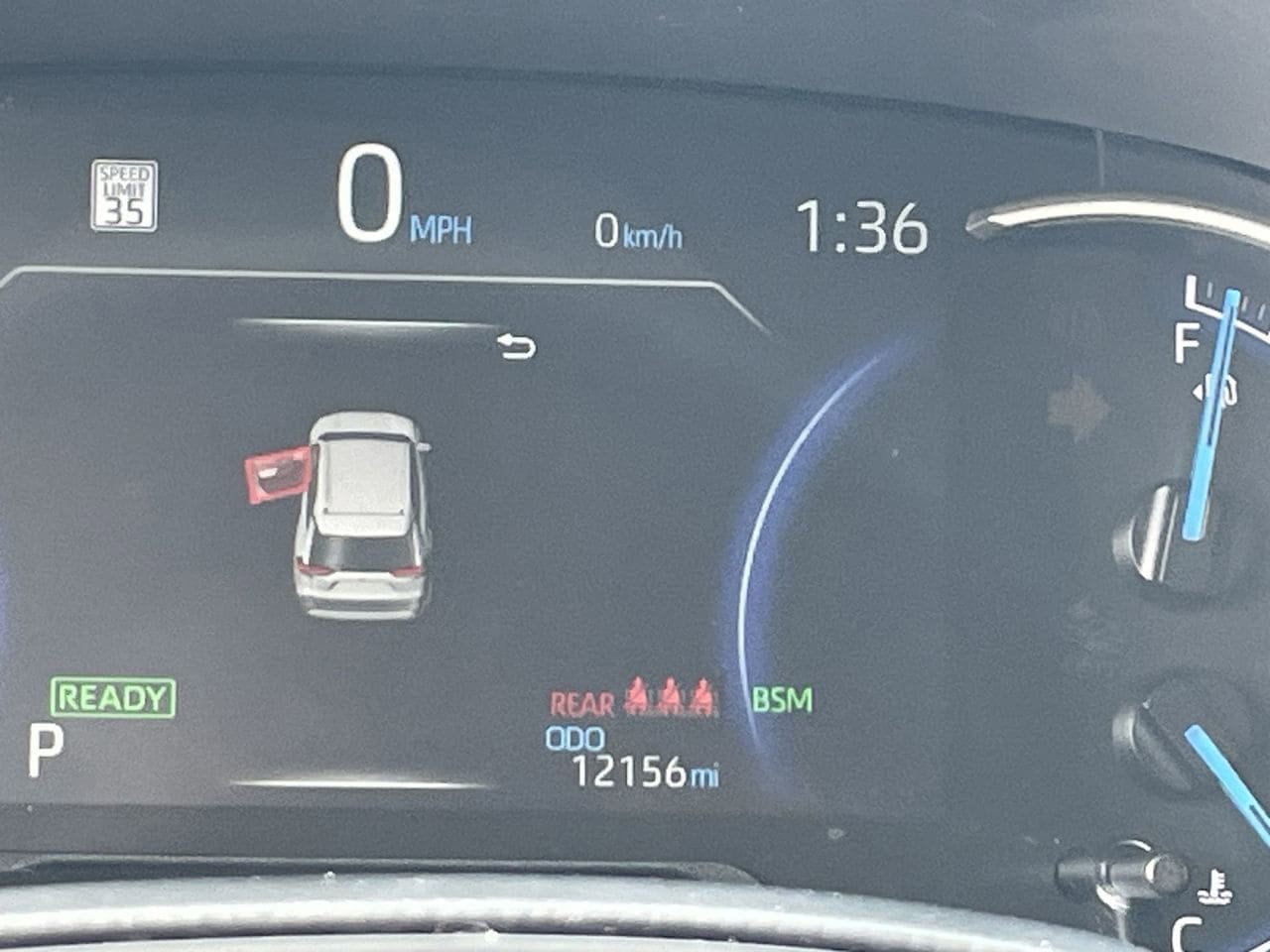 Used 2025 Toyota RAV4 LE image 30