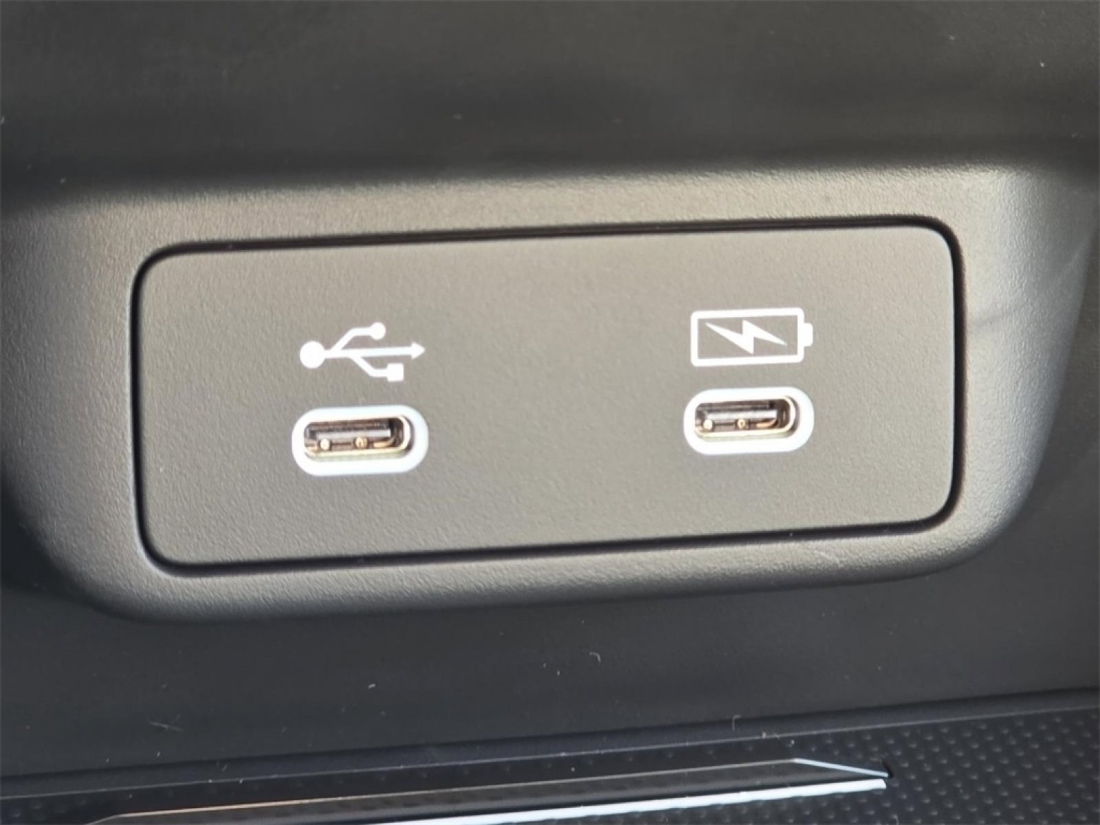 New 2026 Honda HR-V LX image 8