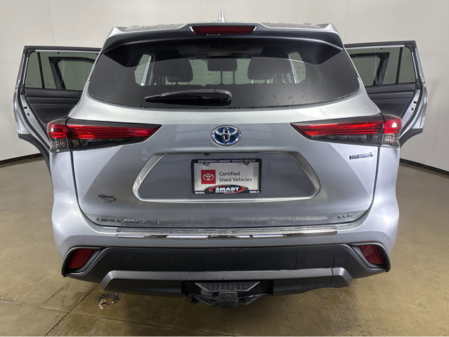 Used 2023 Toyota Highlander XLE image 19