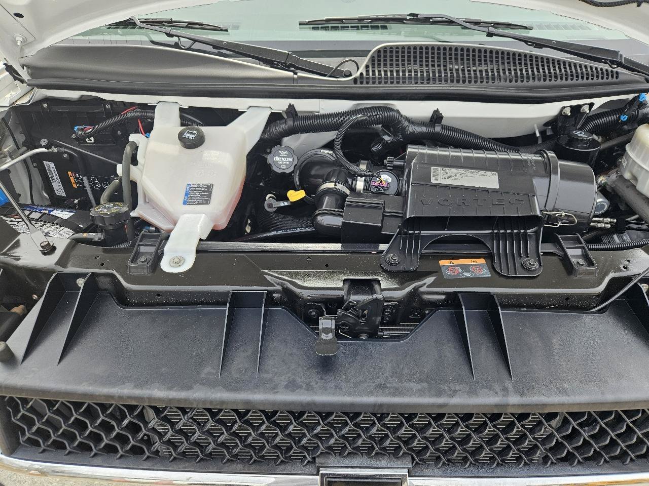 Used 2014 Chevrolet Express 1500 LT w/ LT Preferred Equipment Group AWD/4WD image 40