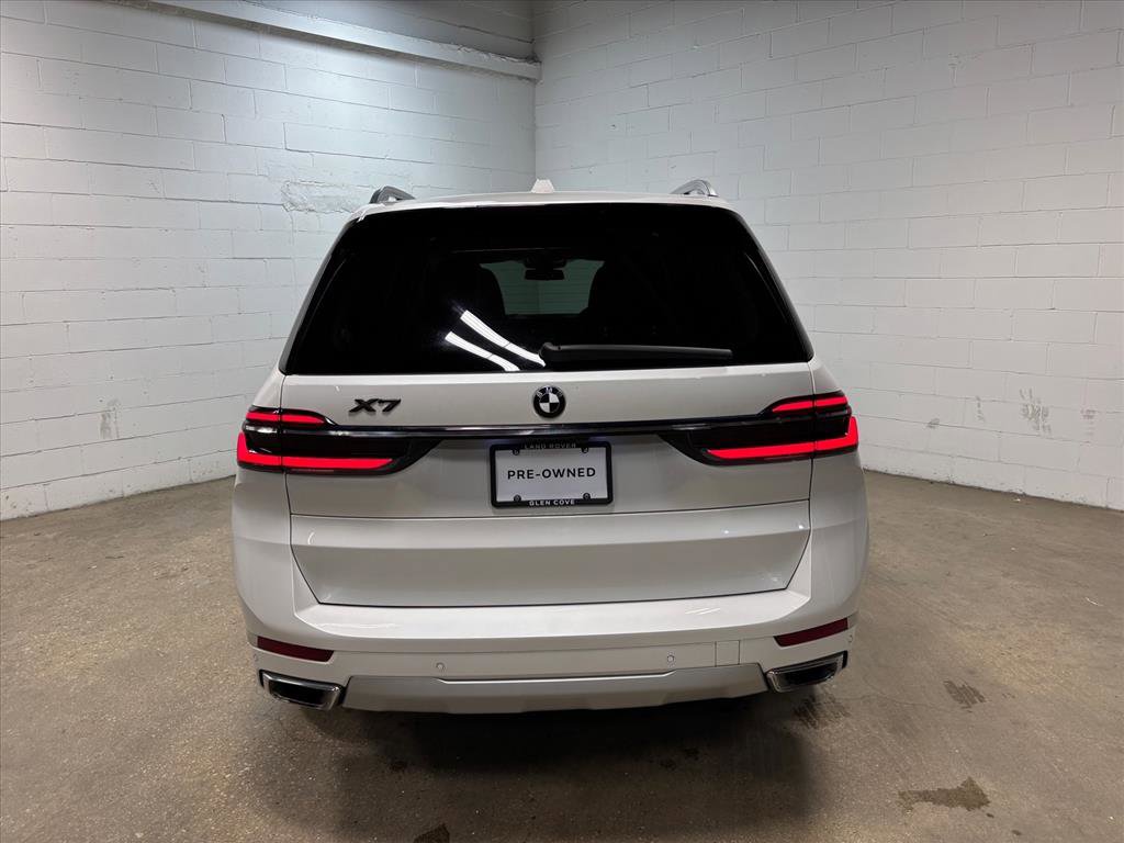 Used 2023 BMW X7 xDrive40i w/ Premium Package AWD/4WD image 8