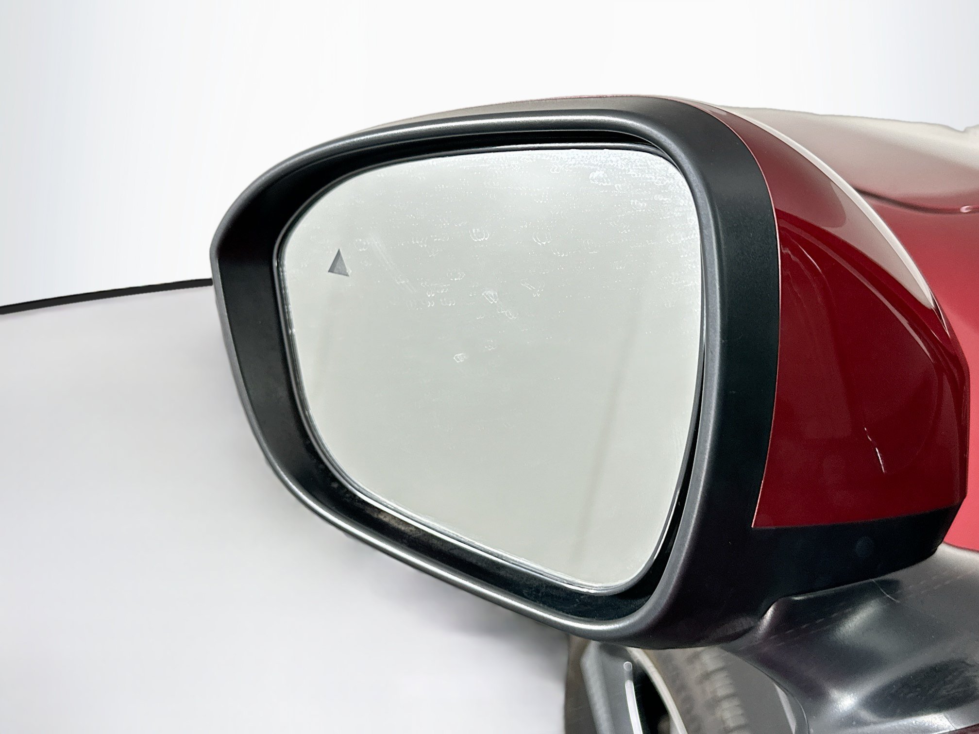 Used 2025 Nissan Kicks SR FWD image 16