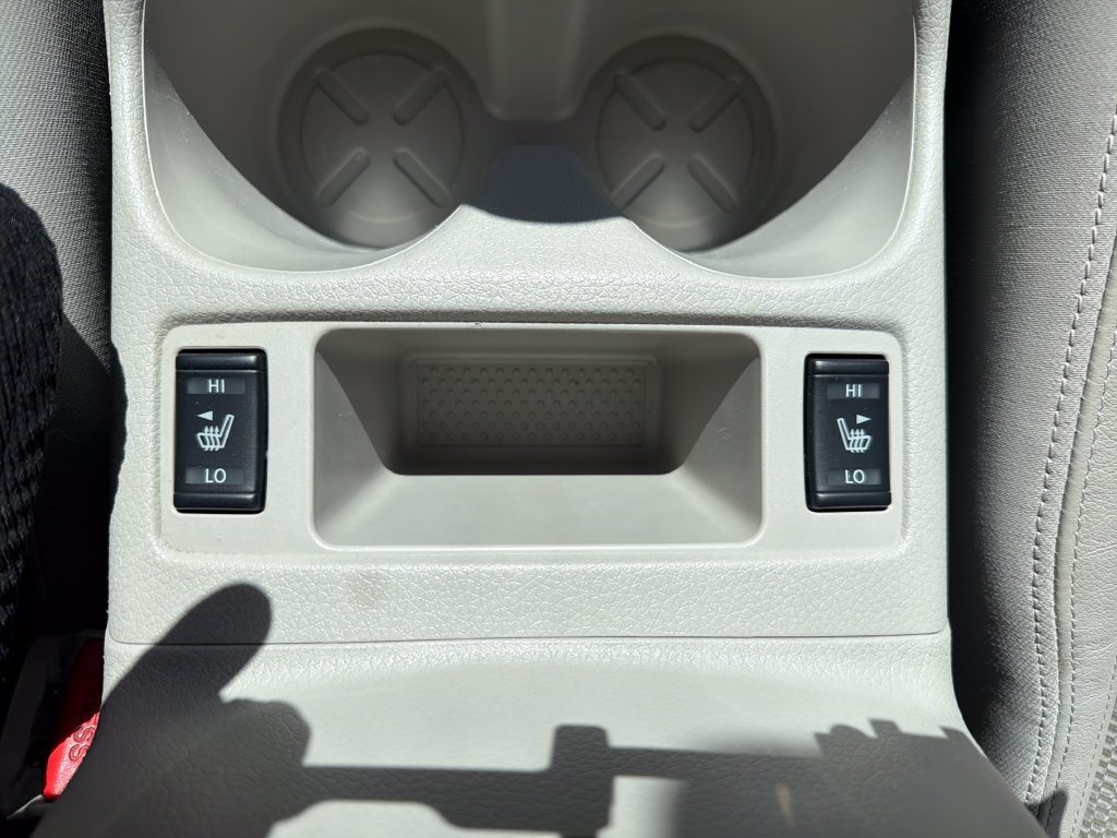 Used 2022 Nissan Rogue Sport SV w/ Technology Package FWD image 29