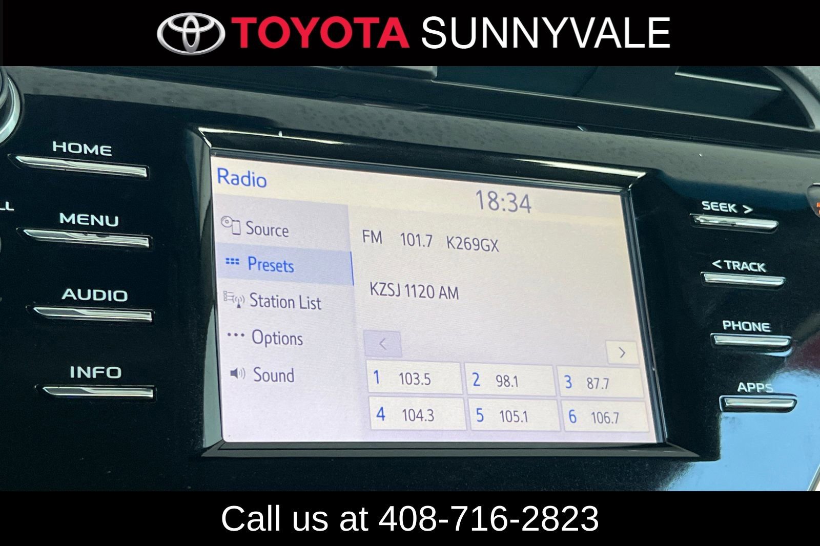 Certified 2018 Toyota Camry LE FWD image 22