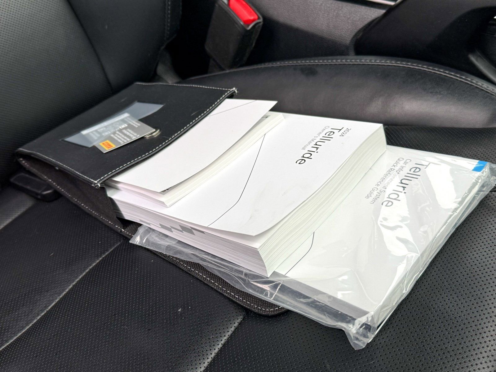 Certified 2024 Kia Telluride S w/ S Sunroof Package image 14