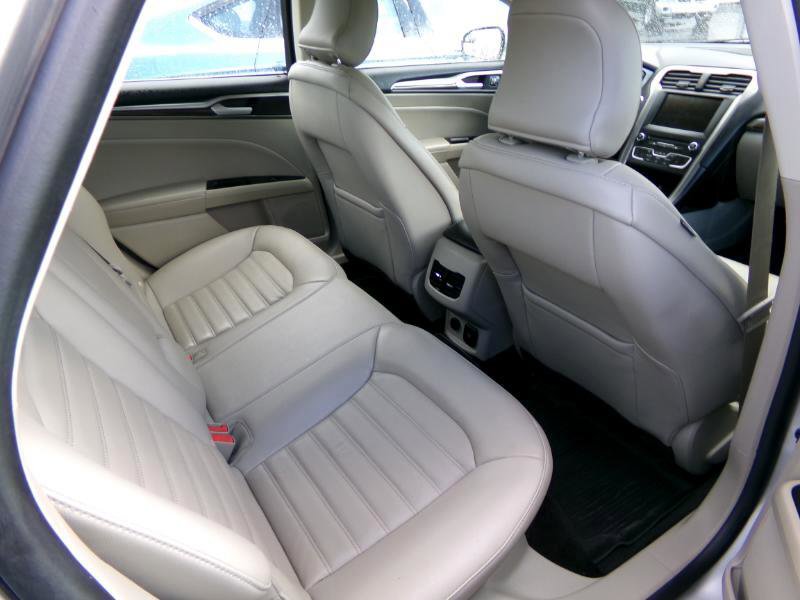 Used 2018 Ford Fusion Energi SE image 38