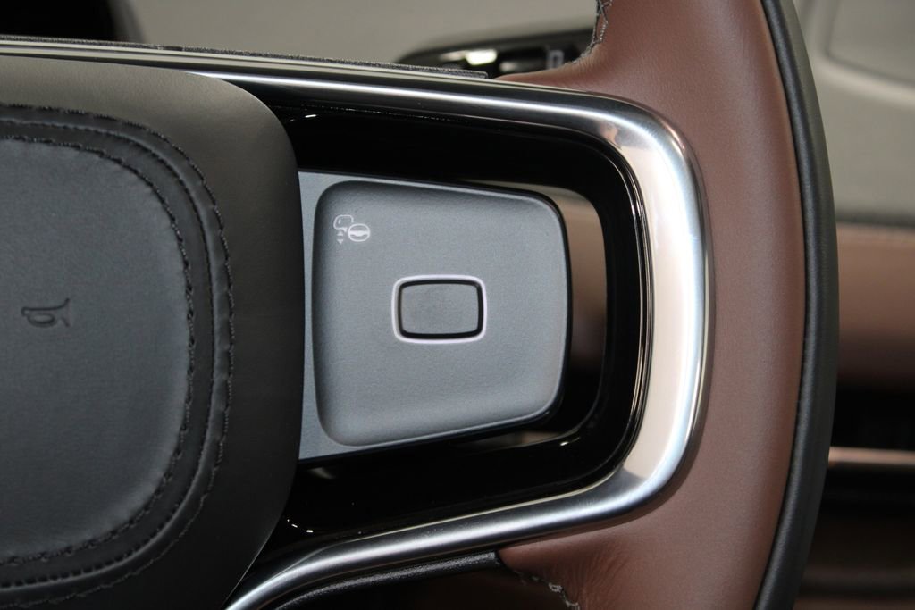 New 2026 Lincoln Navigator L Reserve AWD/4WD image 42