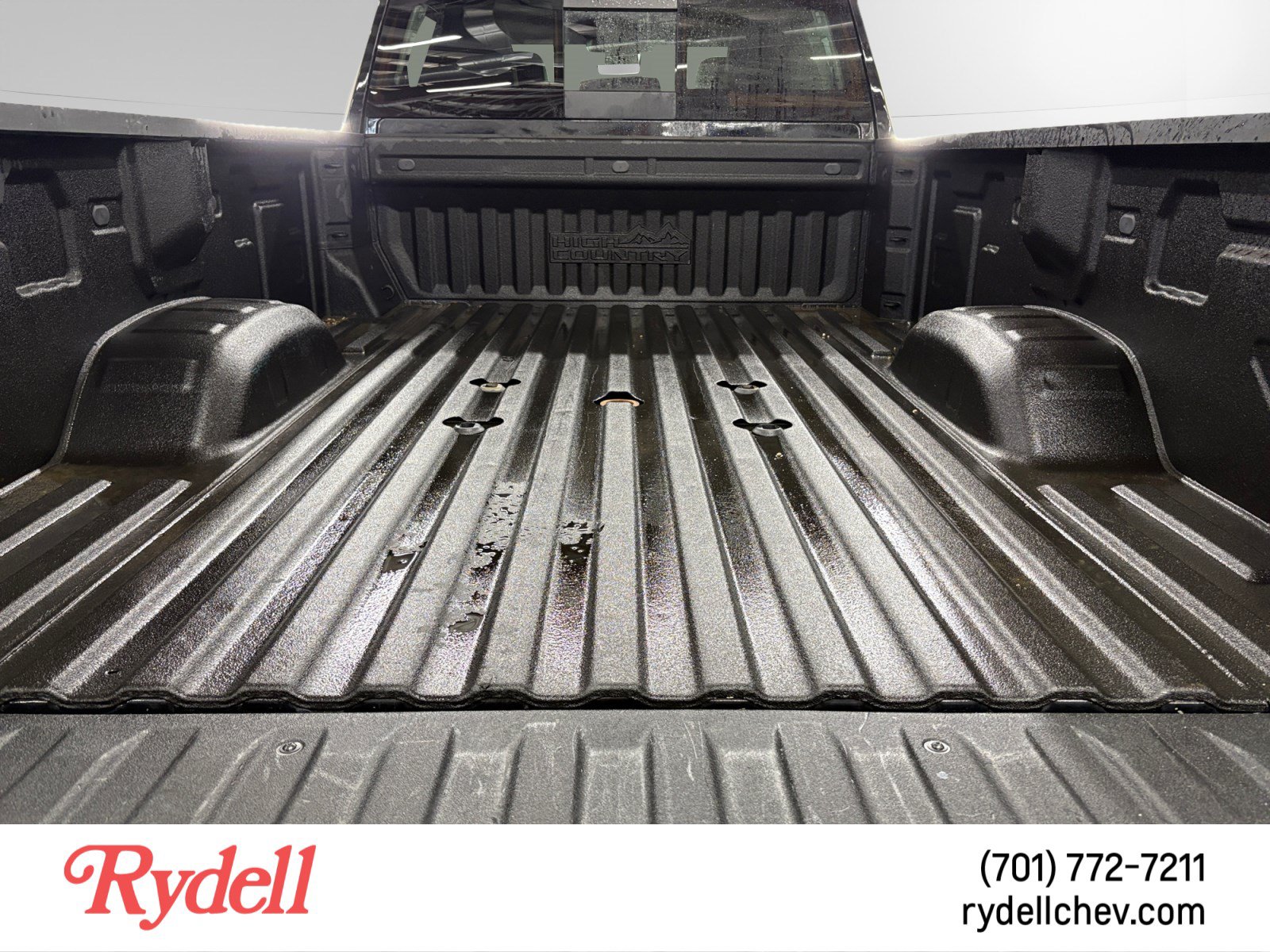 Used 2024 Chevrolet Silverado 3500 High Country w/ High Country Premium Package AWD/4WD image 18