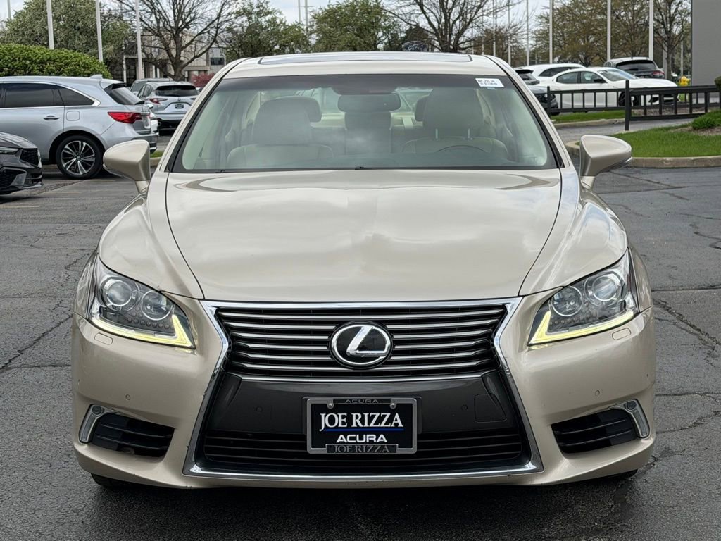 Used 2014 Lexus LS 460 AWD w/ Comfort Package image 2