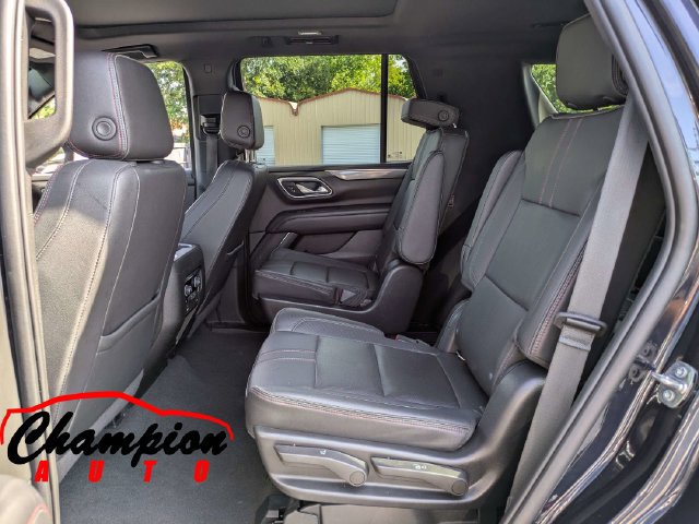 Used 2022 Chevrolet Tahoe RST w/ Luxury Package RWD image 19