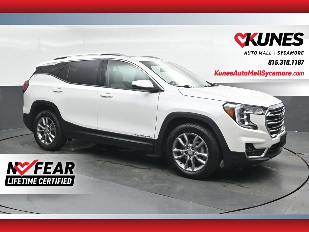 Used 2024 GMC Terrain SLT w/ Infotainment Package II AWD/4WD image 1