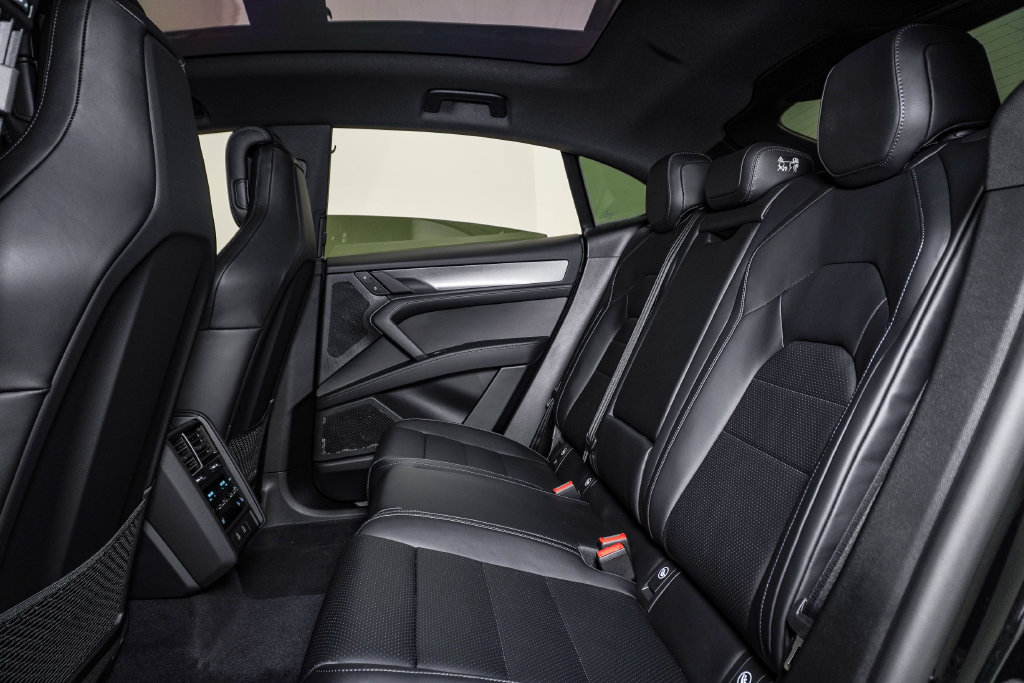 New 2026 Porsche Cayenne S AWD/4WD image 17