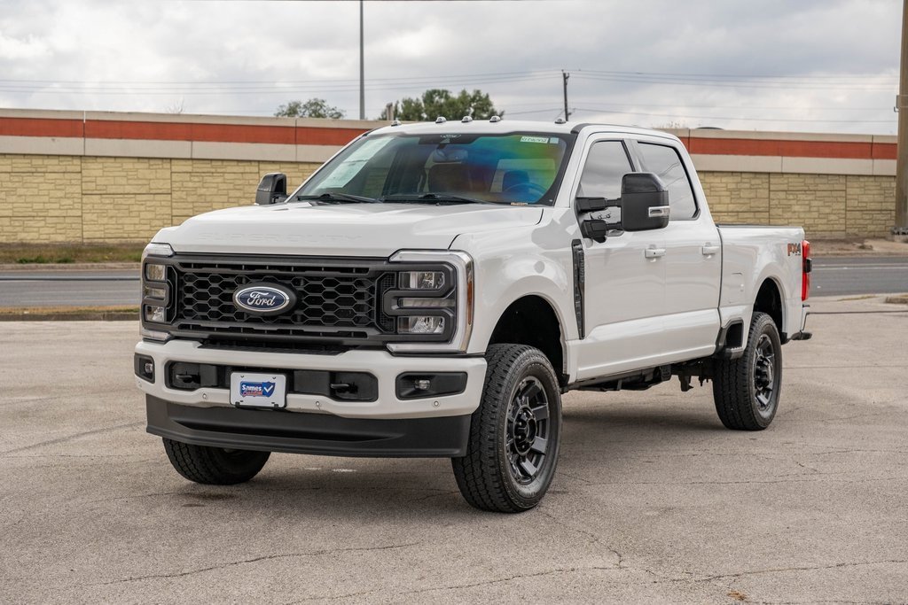 Used 2024 Ford F250 Lariat w/ Lariat Ultimate Package image 3