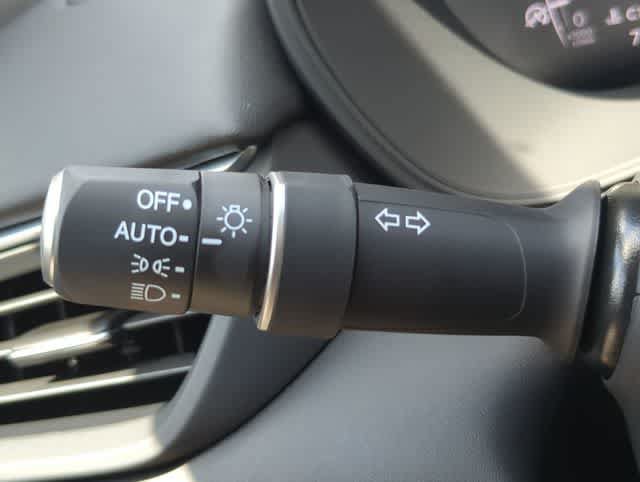 Certified 2025 Acura TLX w/ Technology Package FWD image 29