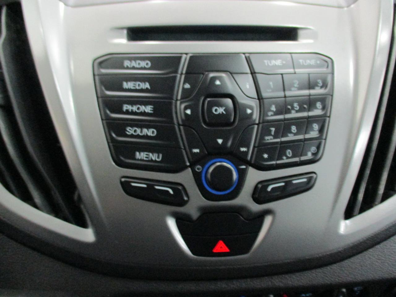 Used 2018 Ford Transit 150 XLT image 19