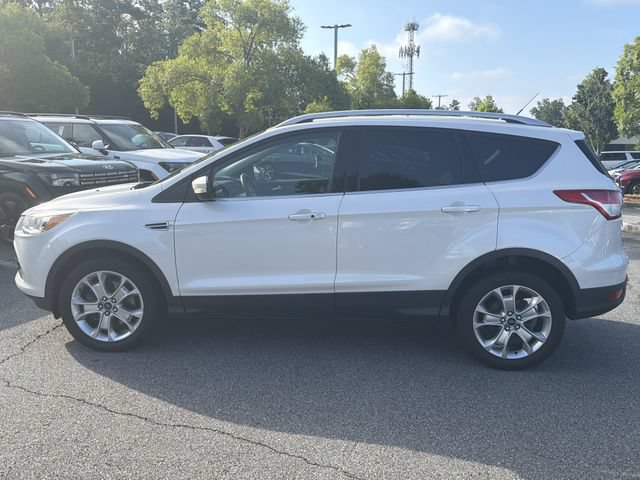 Used 2016 Ford Escape Titanium AWD/4WD image 4