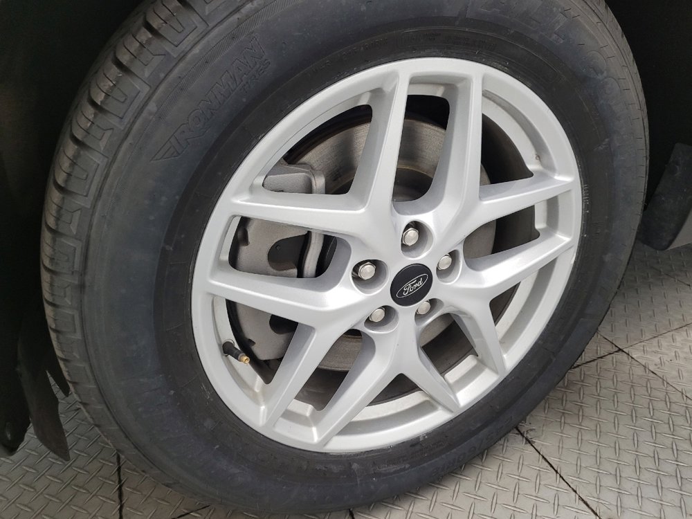 Used 2023 Ford Edge SEL image 31