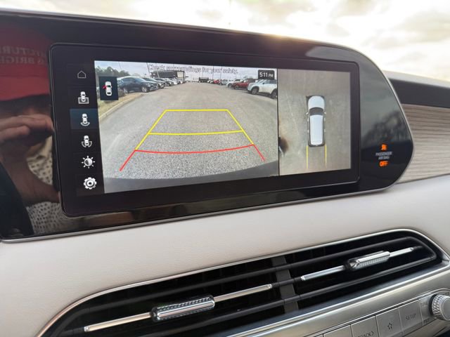 Used 2022 Hyundai Palisade Calligraphy image 13