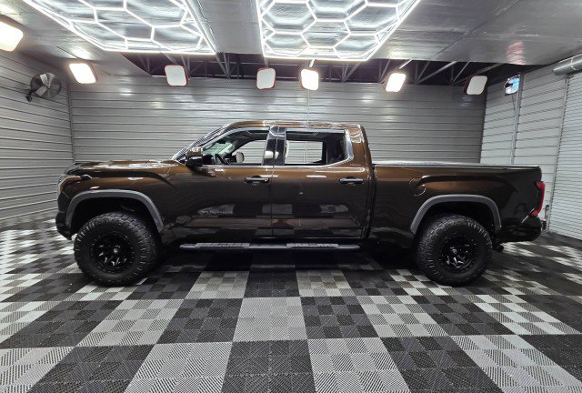 Used 2023 Toyota Tundra Limited AWD/4WD image 9