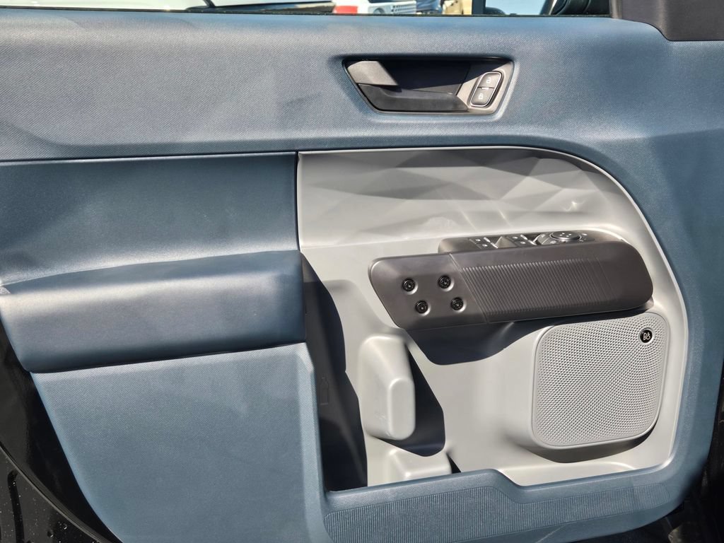 New 2026 Ford Maverick Lariat w/ Black Appearance Package AWD/4WD image 11