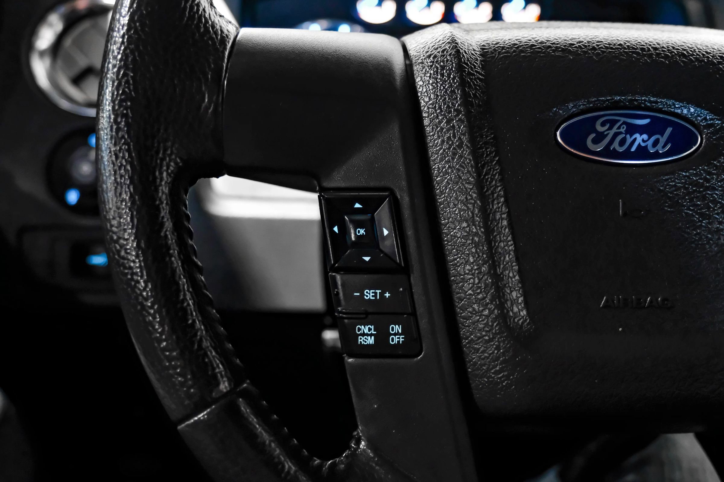 Used 2013 Ford F150 XLT w/ Luxury Equipment Group image 19