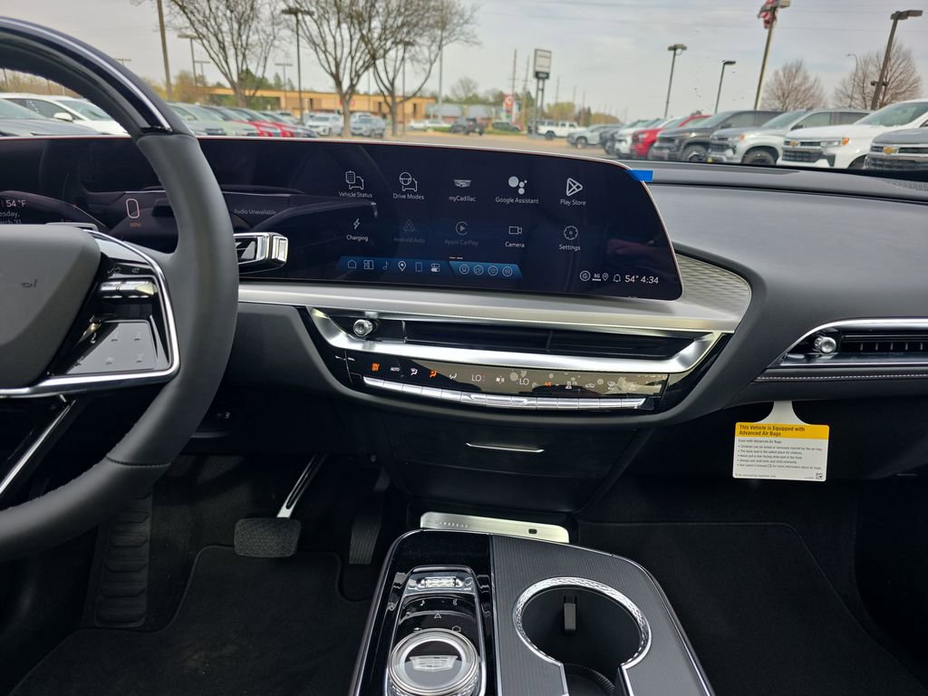 New 2026 Cadillac Lyriq Sport image 17