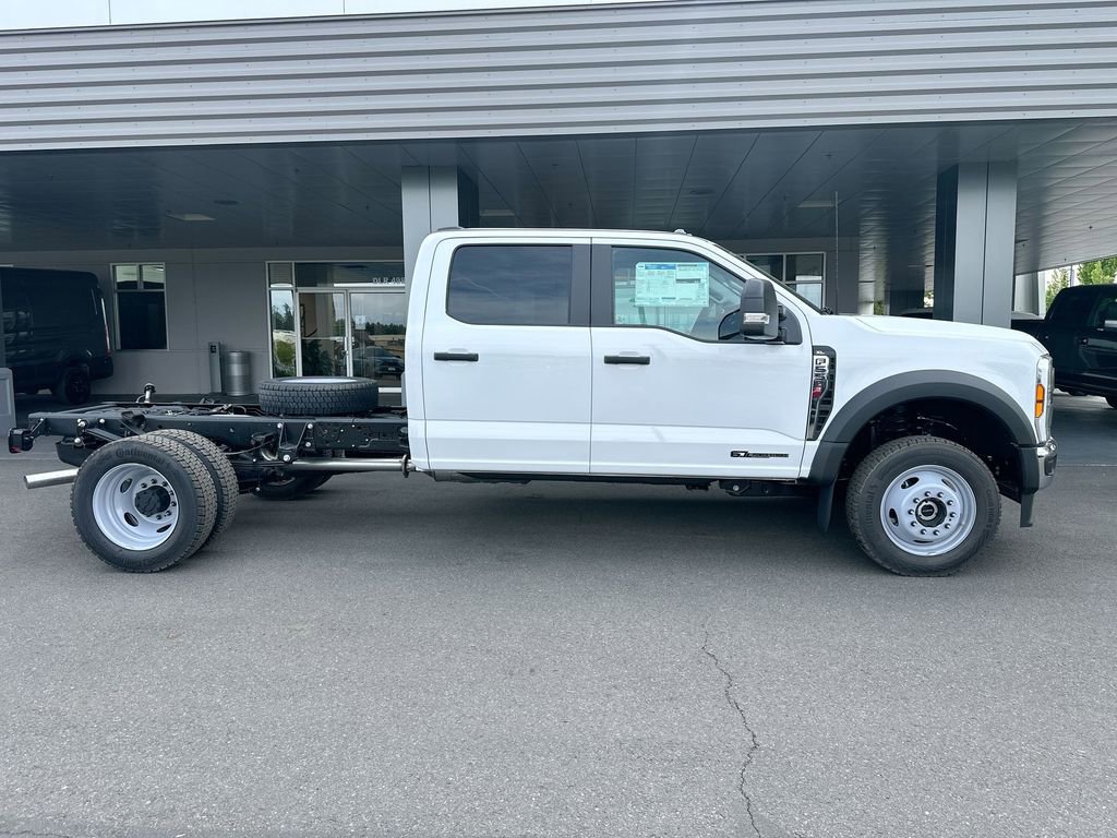 New 2025 Ford F550 4x4 Crew Cab Super Duty image 5