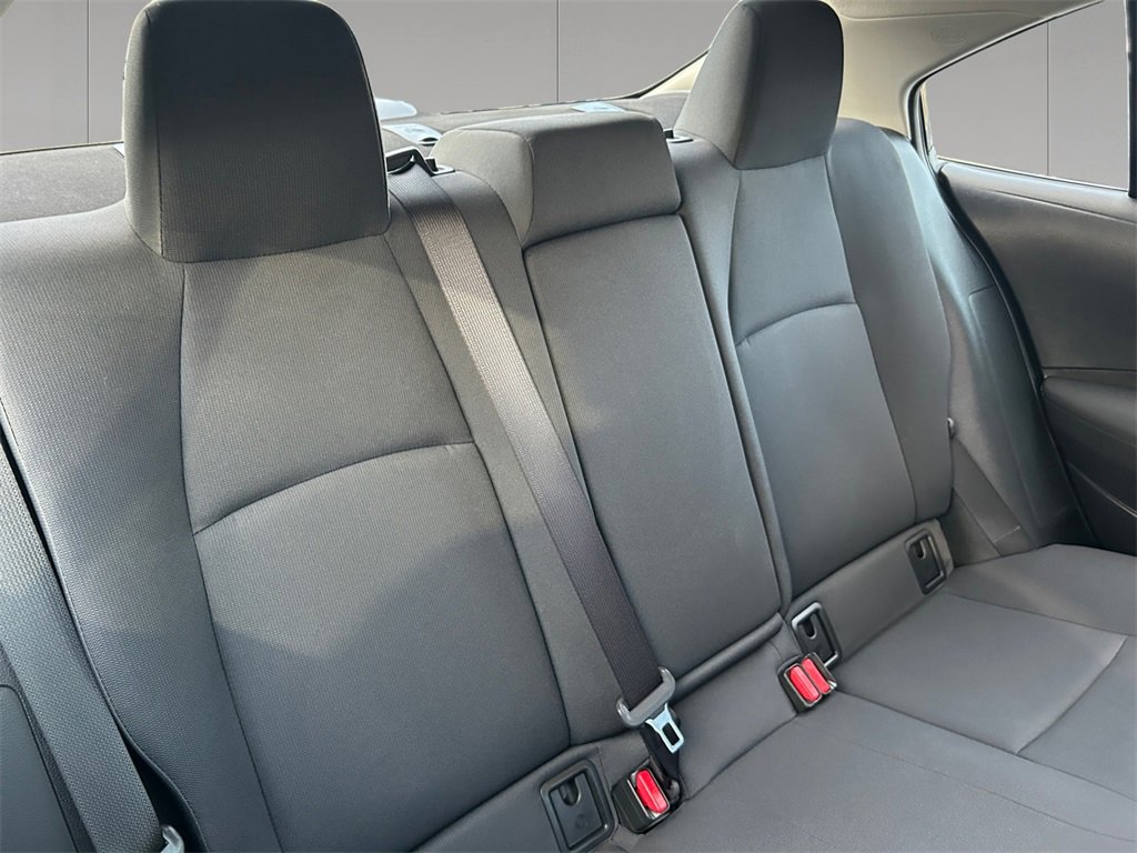 Used 2023 Toyota Corolla LE w/ LE Convenience Package image 18