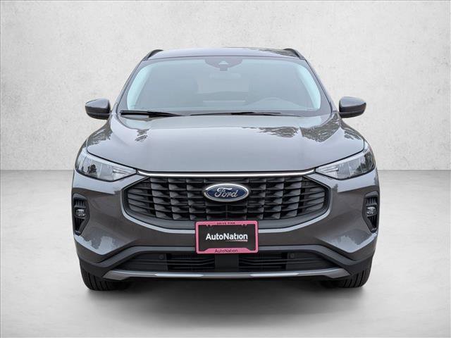 New 2026 Ford Escape SE w/ Class II Trailer Tow Package image 5