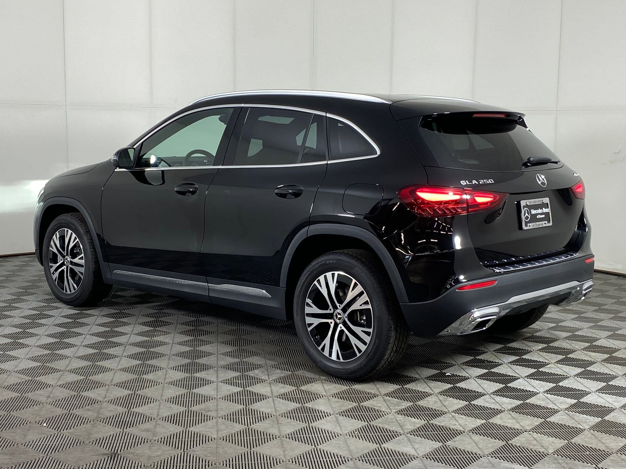 Certified 2026 Mercedes-Benz GLA 250 4MATIC image 3