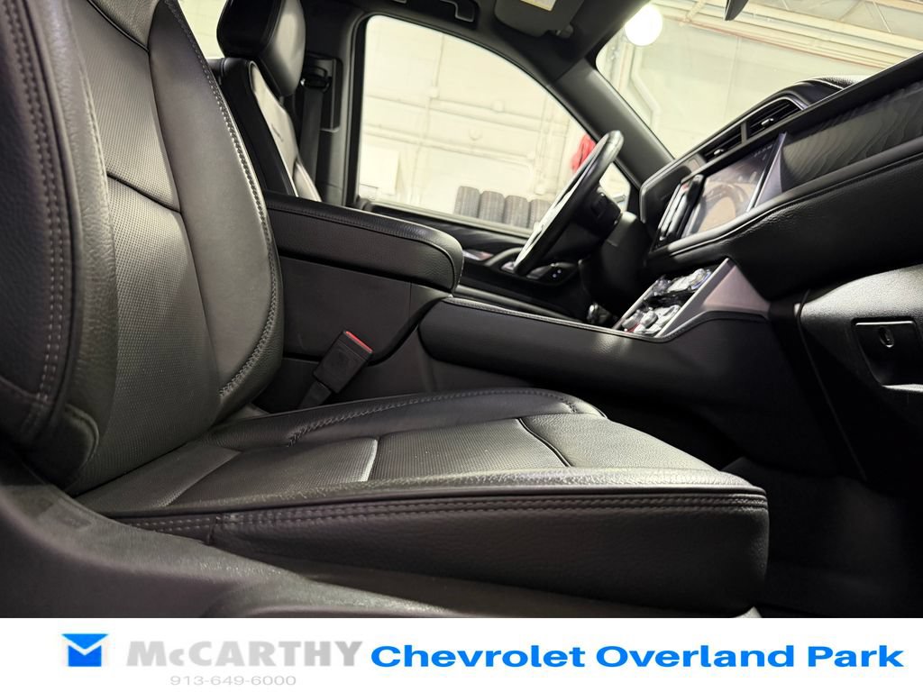 Used 2024 GMC Yukon Denali AWD/4WD image 36
