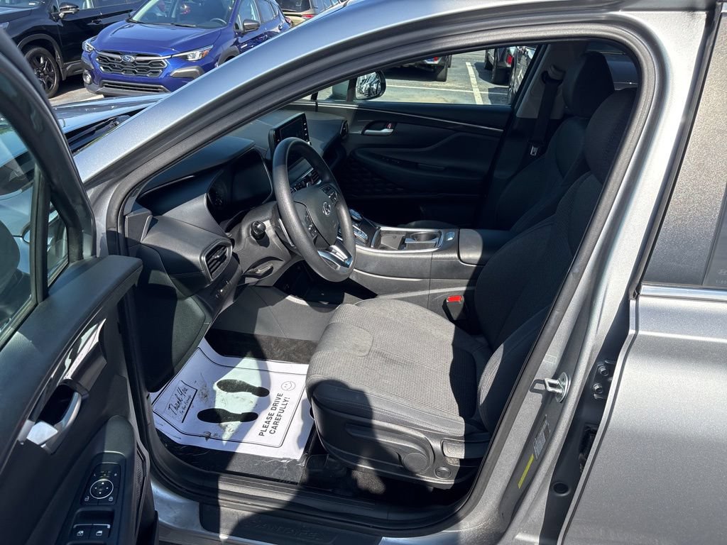 Used 2022 Hyundai Santa Fe SE AWD/4WD image 9