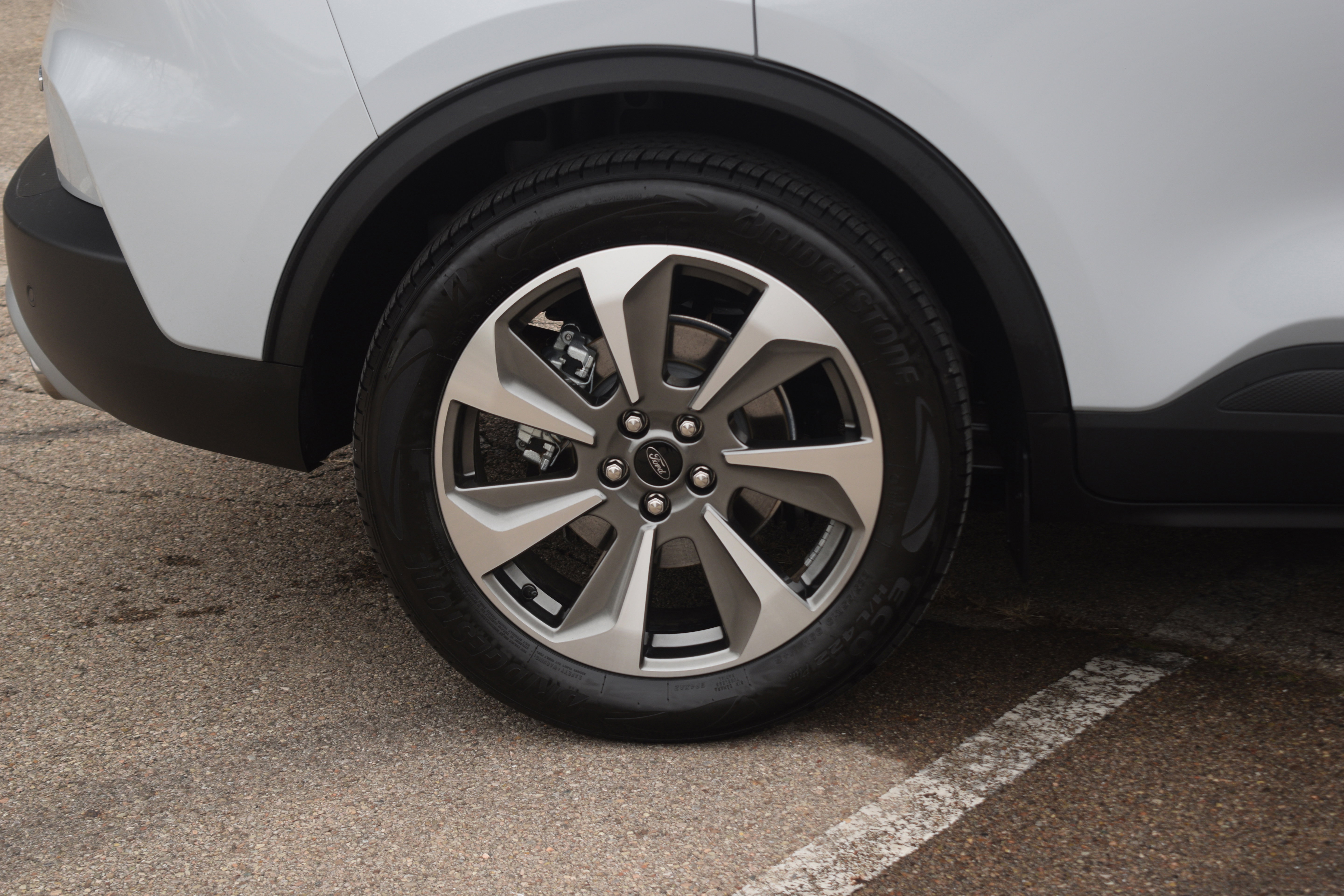 Used 2025 Ford Escape Platinum w/ Premium Technology Package image 26