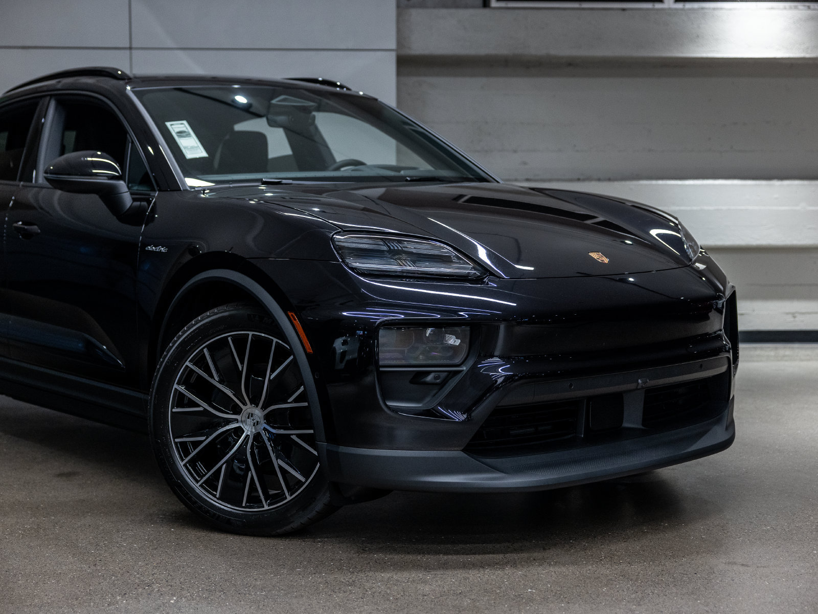 New 2026 Porsche Macan 4 Electric AWD/4WD image 16