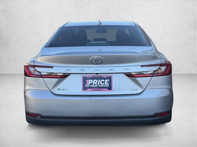 Used 2026 Toyota Camry LE w/ Convenience Package FWD image 6