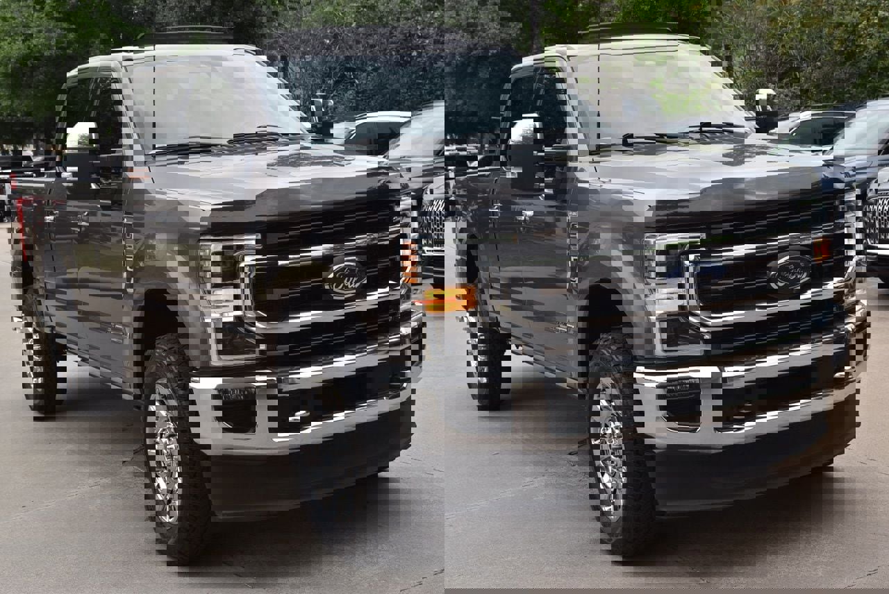 Used 2022 Ford F250 King Ranch w/ King Ranch Ultimate Package image 4