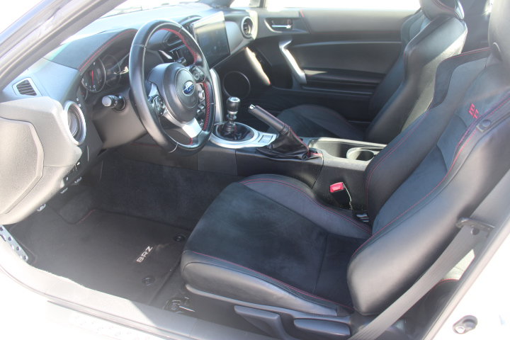 Used 2017 Subaru BRZ Limited w/ Performance Package RWD image 11