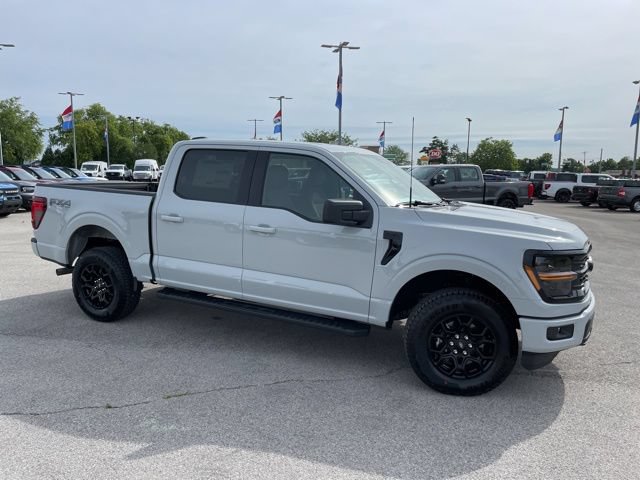 New 2026 Ford F150 XLT w/ FX4 Off-Road Package AWD/4WD image 2