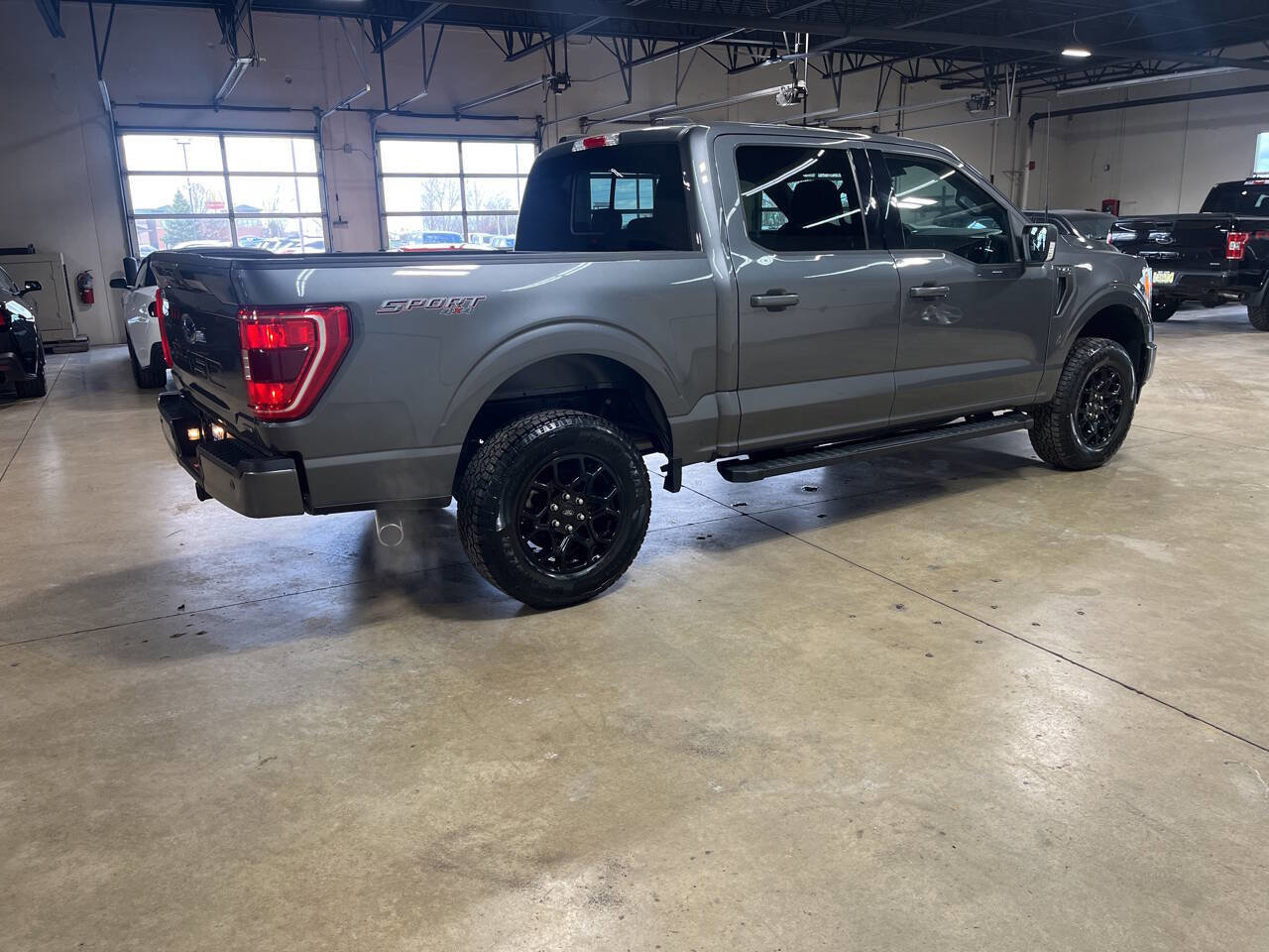 Used 2023 Ford F150 XLT w/ Equipment Group 302A High image 5