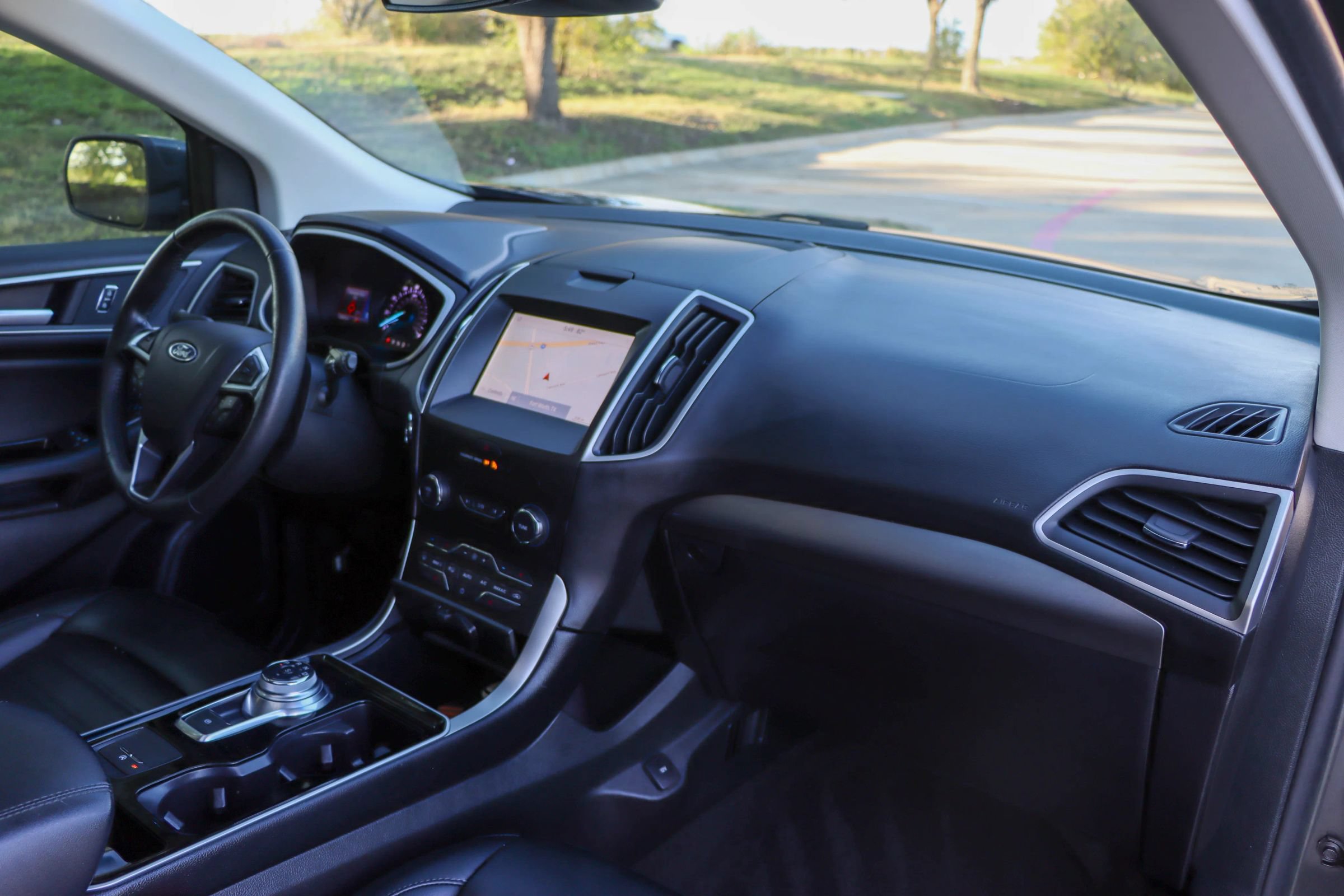 Used 2019 Ford Edge SEL w/ Equipment Group 201A FWD image 23
