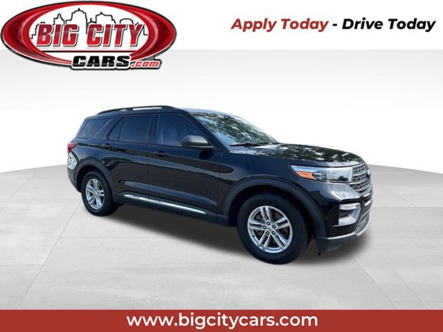 Used 2023 Ford Explorer XLT w/ Equipment Group 202A RWD image 1