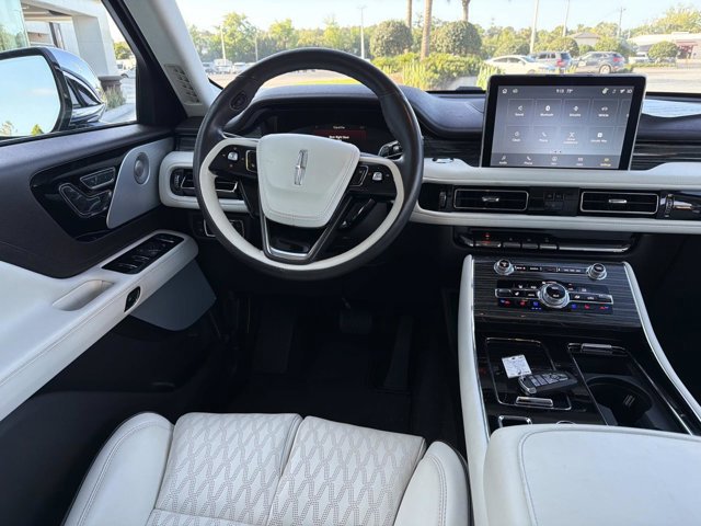 Certified 2022 Lincoln Aviator Black Label Grand Touring w/ Class IV Trailer Tow Package image 28