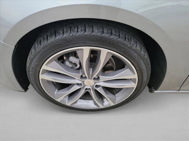 Used 2024 Chevrolet Malibu LT FWD image 9