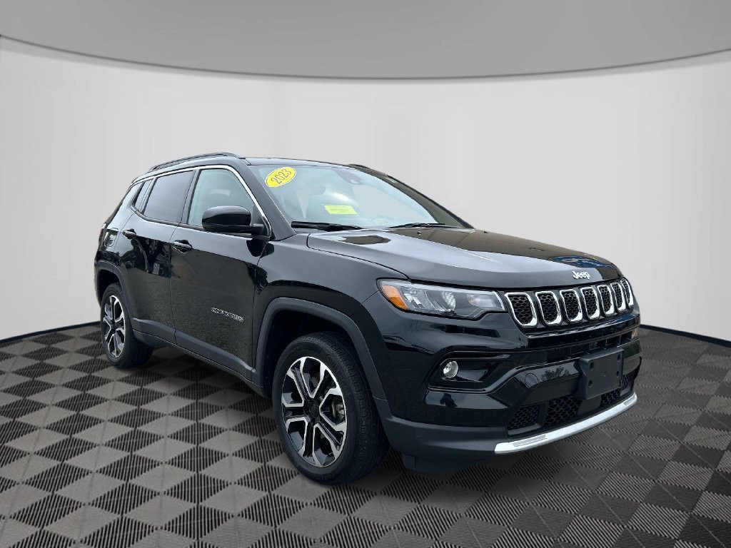 Certified 2023 Jeep Compass Limited w/ Sun and Sound Group AWD/4WD image 7