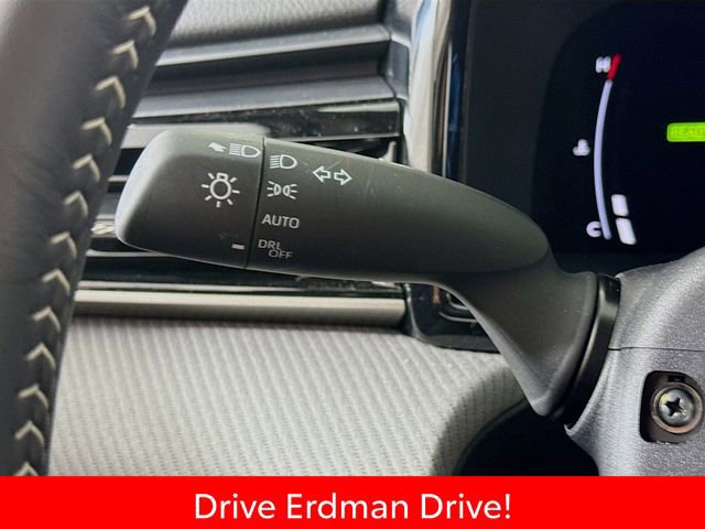 Certified 2026 Toyota Camry SE w/ Multimedia Upgrade Package FWD image 15