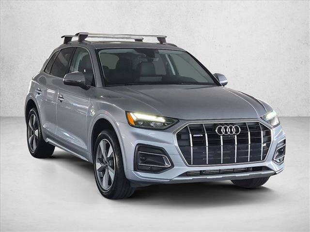Used 2022 Audi Q5 2.0T Premium Plus w/ Premium Plus Package AWD/4WD image 3